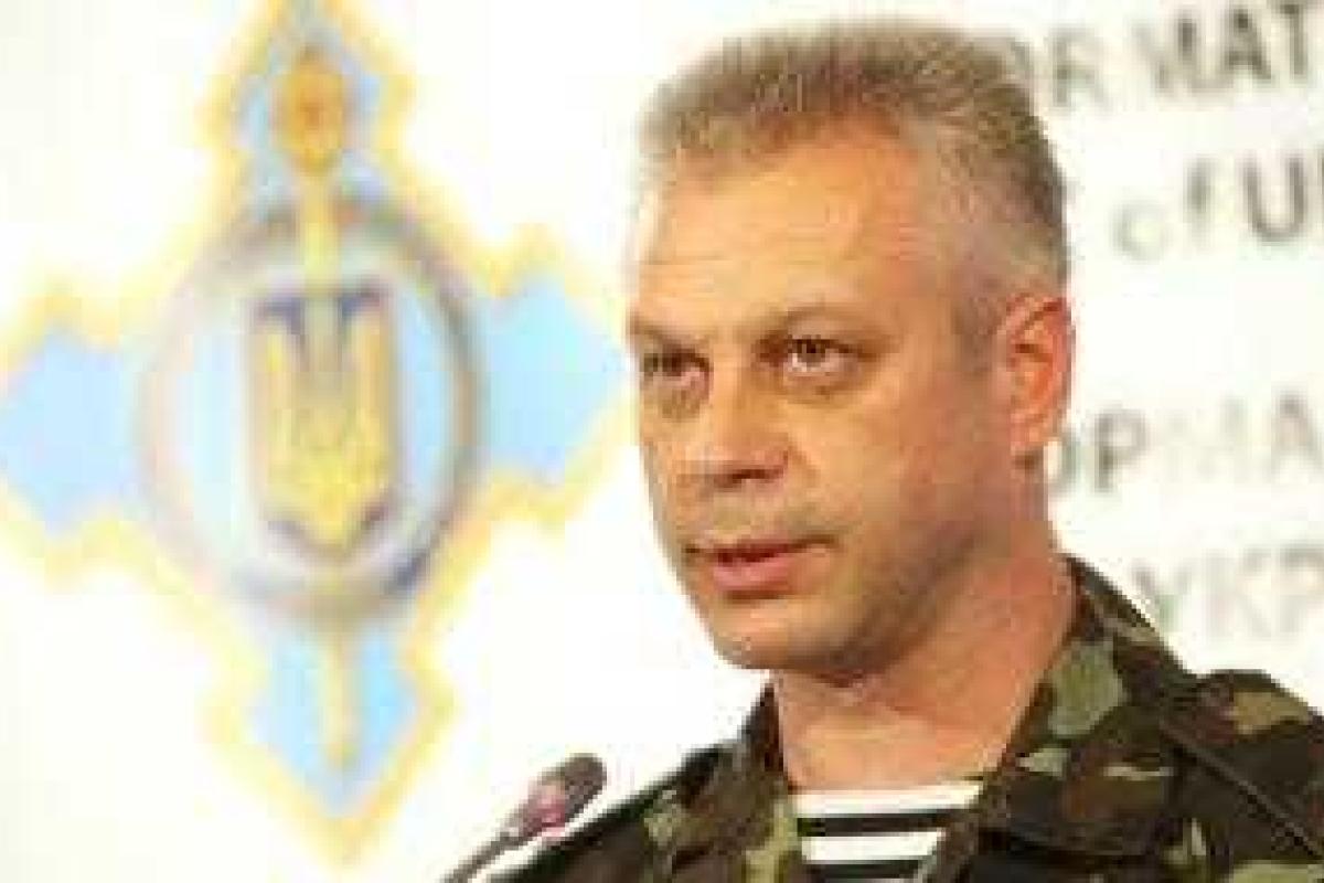 Праздничный парад может оказаться смертельно опасным для жителей Донецка Праздничный парад может оказаться смертельно опасным для жителей Донецка