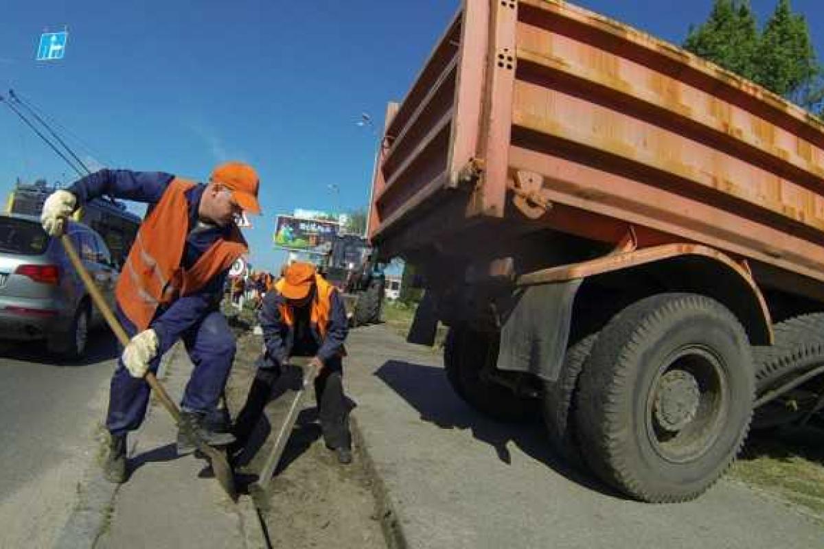В столице ударными темпами ведутся работы по строительству веломаршрута В столице ударными темпами ведутся работы по строительству веломаршрута