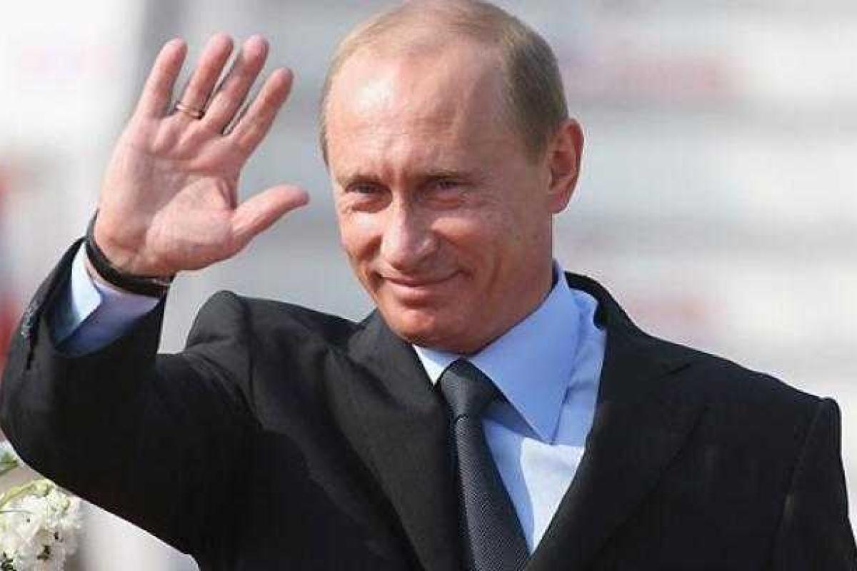 Живите счастливо: Путин в очередной раз отказался от "молодых республик" Живите счастливо: Путин в очередной раз отказался от "молодых республик"