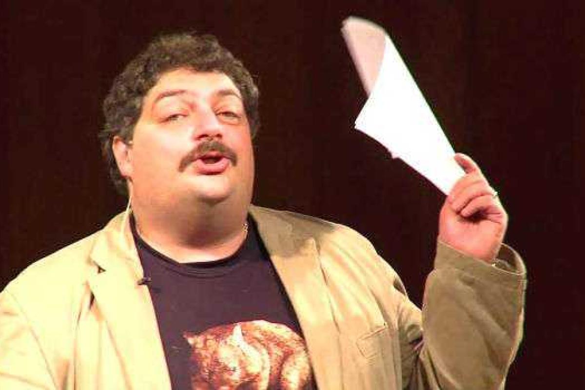 Д. Быков: россияне еще будут искренне удивляться, как мог быть такой рейтинг у программ Киселева? Д. Быков: россияне еще будут искренне удивляться, как мог быть такой рейтинг у программ Киселева?