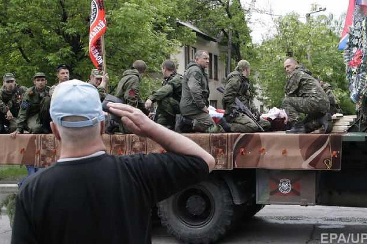 СМИ: Российских "солдат удачи", желающих умереть за Новороссию, заметно поубавилось СМИ: Российских "солдат удачи", желающих умереть за Новороссию, заметно поубавилось