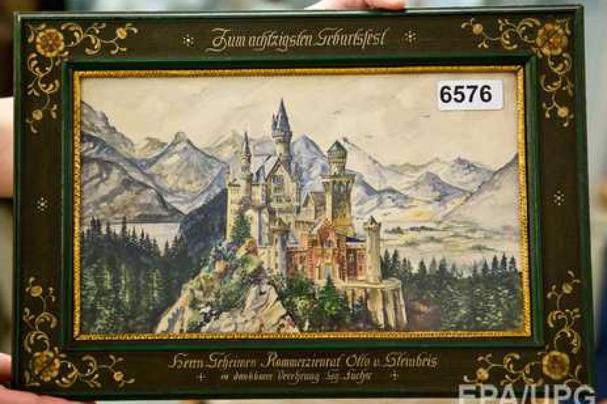 Акварели Гитлера ушли с молотка на аукционе в Нюрнберге