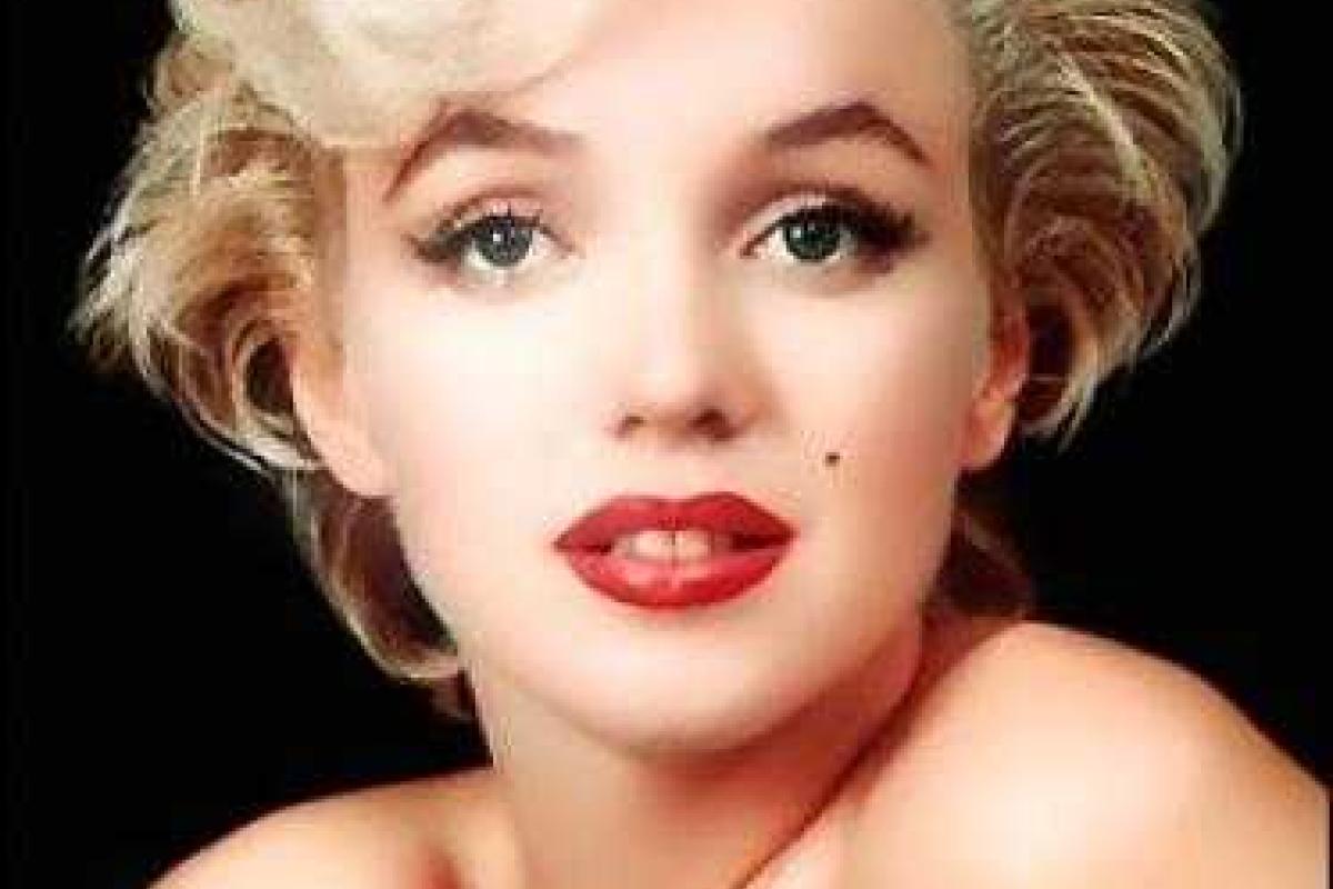 В Лос-Анджелесе сравняли с землей дом, в котором жила легендарная Мэрилин Монро