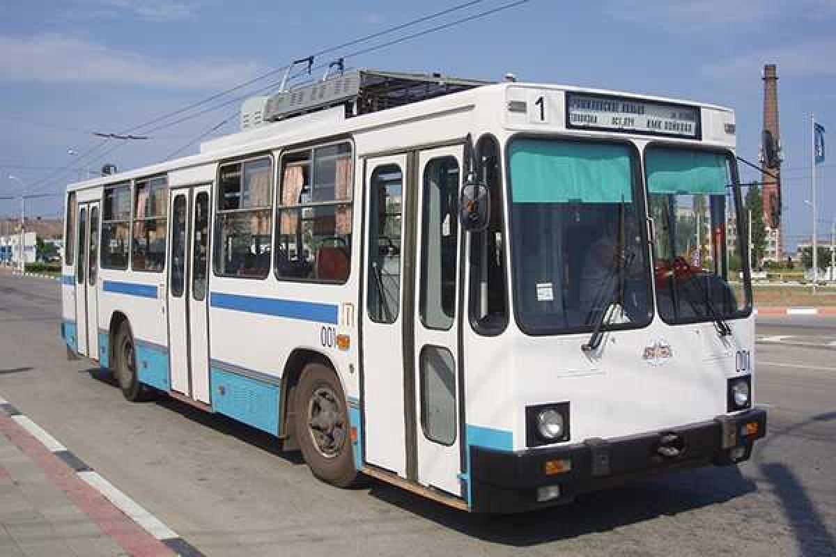 Россиян обижают: РФ взяла под крыло Крым, а их заставляют платить в троллейбусах! Россиян обижают: РФ взяла под крыло Крым, а их заставляют платить в троллейбусах!