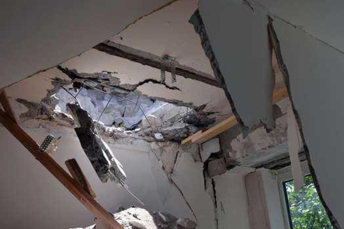 Обогатительная фабрика "Узловская" в Горловке пострадала во время обстрелов Обогатительная фабрика "Узловская" в Горловке пострадала во время обстрелов