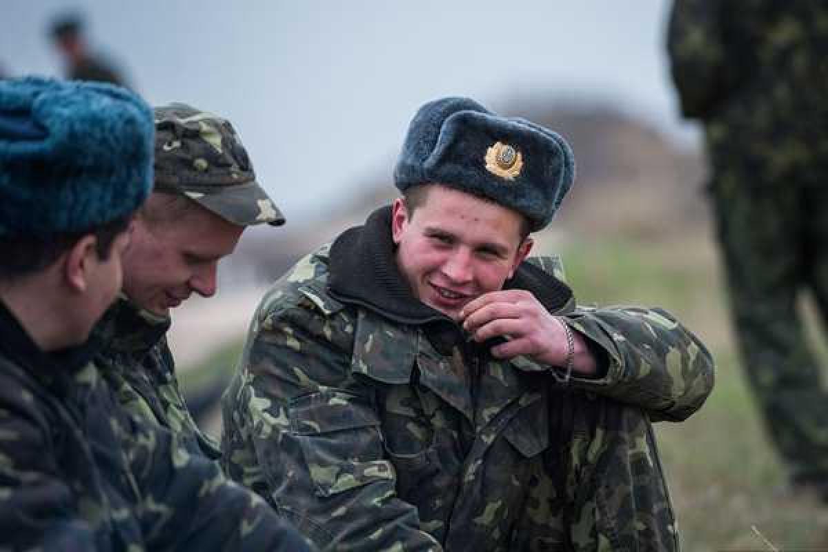 Кирилл Сазонов: Свежие анекдоты с передовой АТО Кирилл Сазонов: Свежие анекдоты с передовой АТО