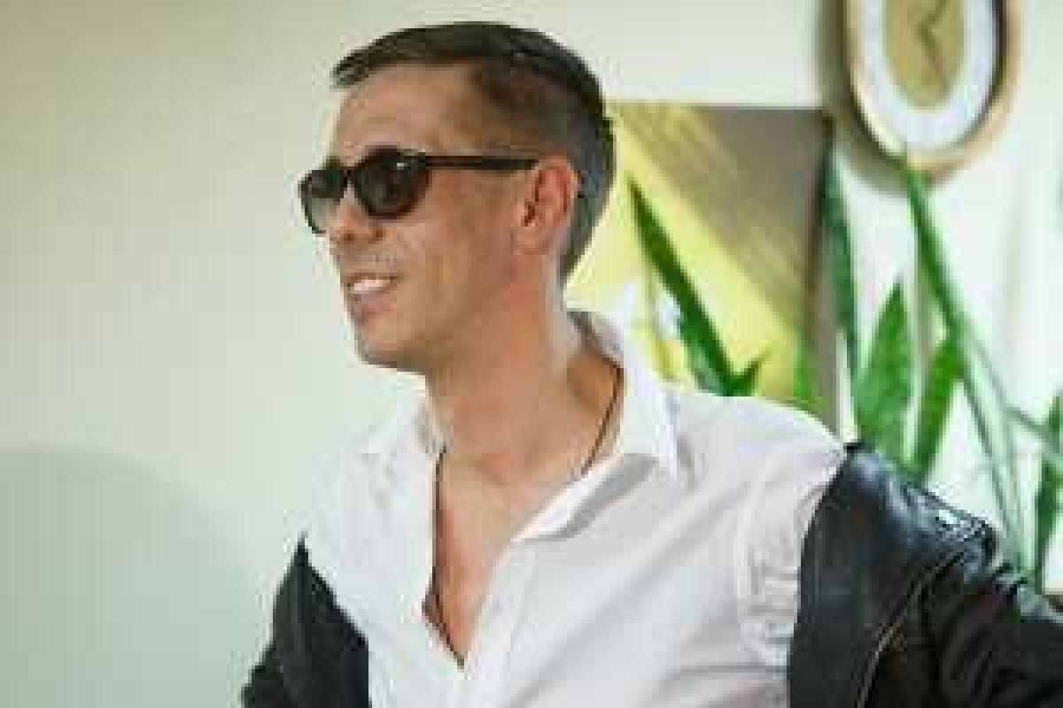 Актеру Панину надоело "сидеть в теплом месте", он хочет съездить в "ДНР"