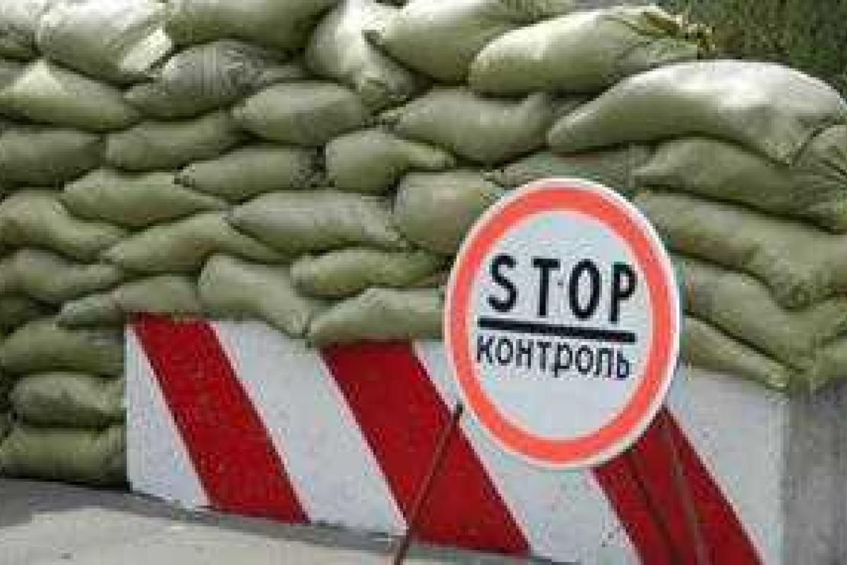 Соцсети: Открыты два выезда из зоны АТО, очереди - многокилометровые  Соцсети: Открыты два выезда из зоны АТО, очереди - многокилометровые