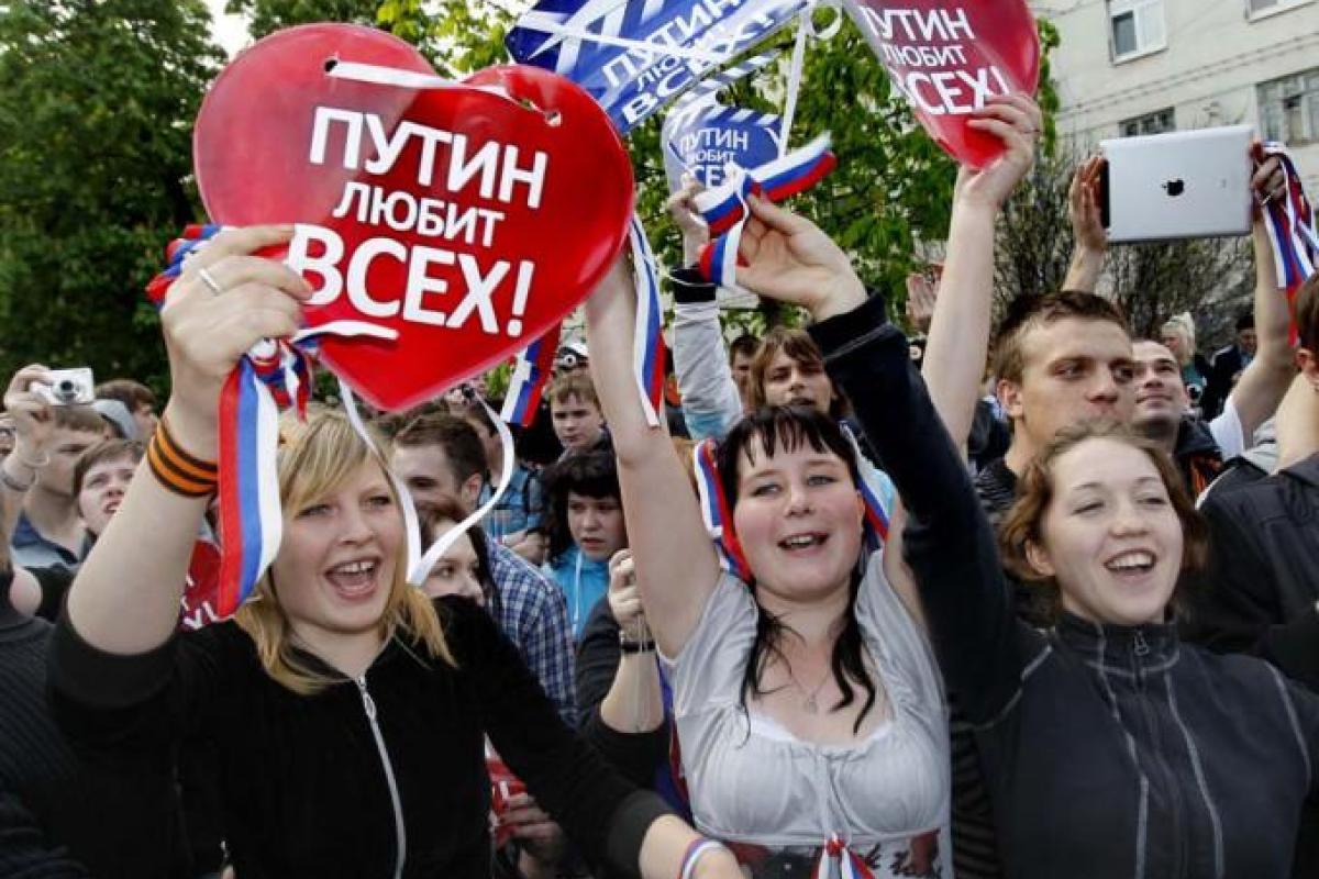 Е. Платон о россиянах: от этого шизофренического народца можно ожидать всего, чего угодно Е. Платон о россиянах: от этого шизофренического народца можно ожидать всего, чего угодно
