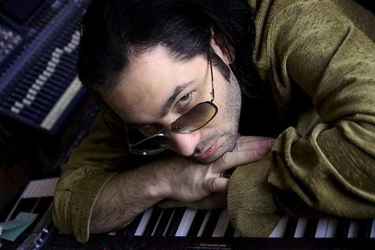 Рок-музыкант Профессор Лебединский: все на борьбу с "ватництвом"! Рок-музыкант Профессор Лебединский: все на борьбу с "ватництвом"!