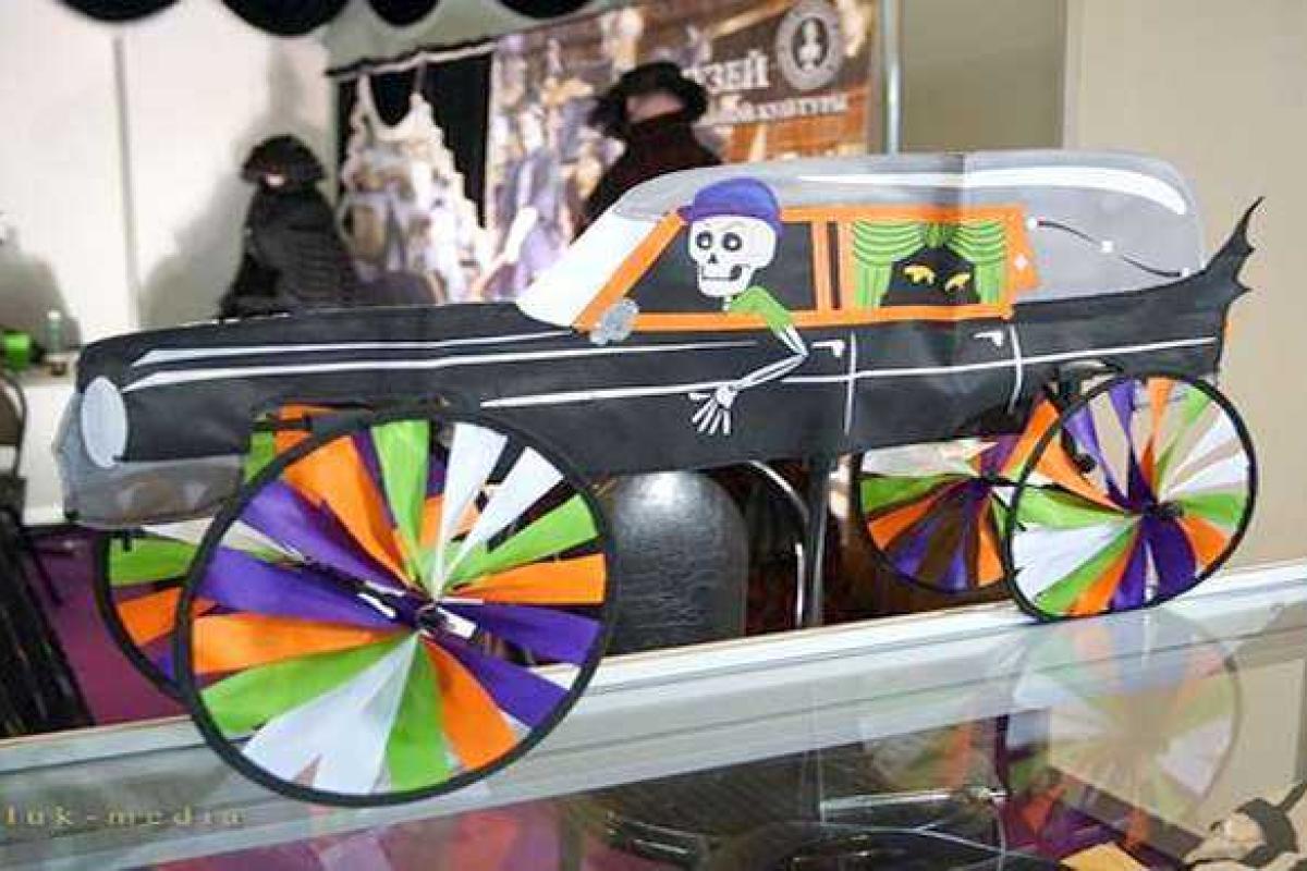 Похоронщики "ЛНР" едут на слет в Крым, для того, чтобы набраться опыта у российских коллег Похоронщики "ЛНР" едут на слет в Крым, для того, чтобы набраться опыта у российских коллег