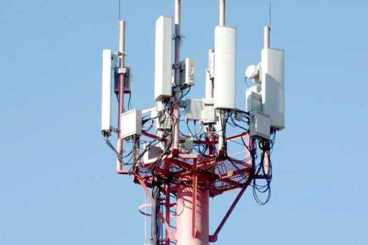 Российские "отпускники" рассылают местному населению  СМС-страшилки из "прошлого" Российские "отпускники" рассылают местному населению  СМС-страшилки из "прошлого"