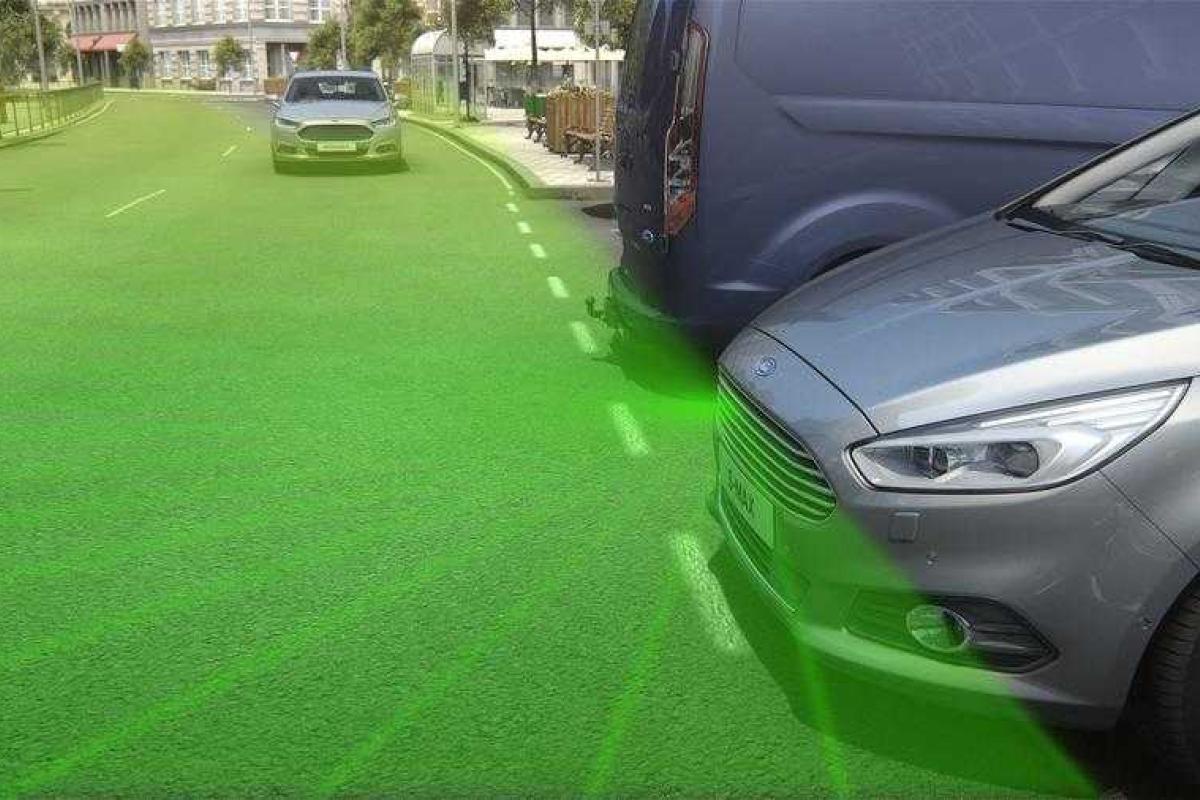 Создана автокамера, позволяющая водителю заглянуть за поворот Создана автокамера, позволяющая водителю заглянуть за поворот