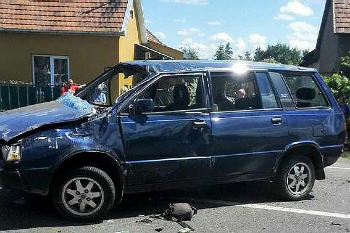 На Закарпатье в страшном ДТП погибла молодая женщина На Закарпатье в страшном ДТП погибла молодая женщина
