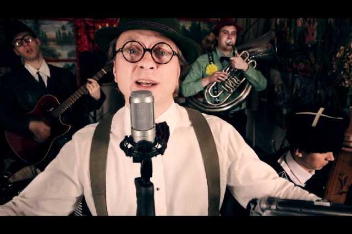 Новый хит о "злых пиндосах" от Ореста Лютого