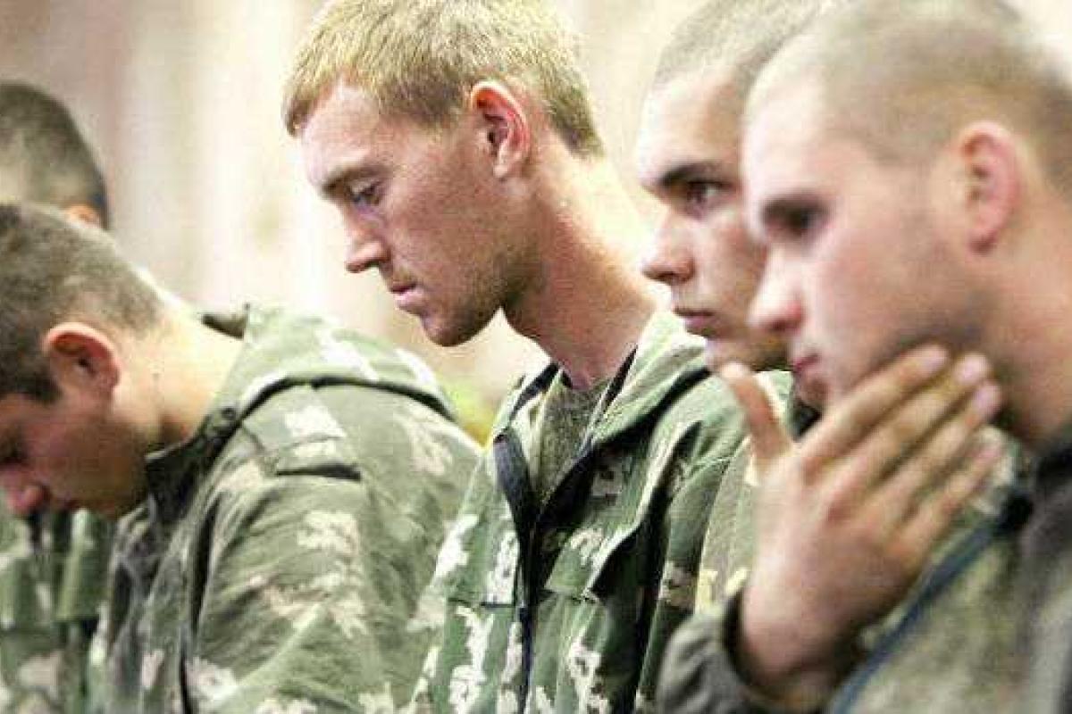 В зоне АТО российские "трактористы" уже воюют со своими сослуживцами, нанося потери В зоне АТО российские "трактористы" уже воюют со своими сослуживцами, нанося потери