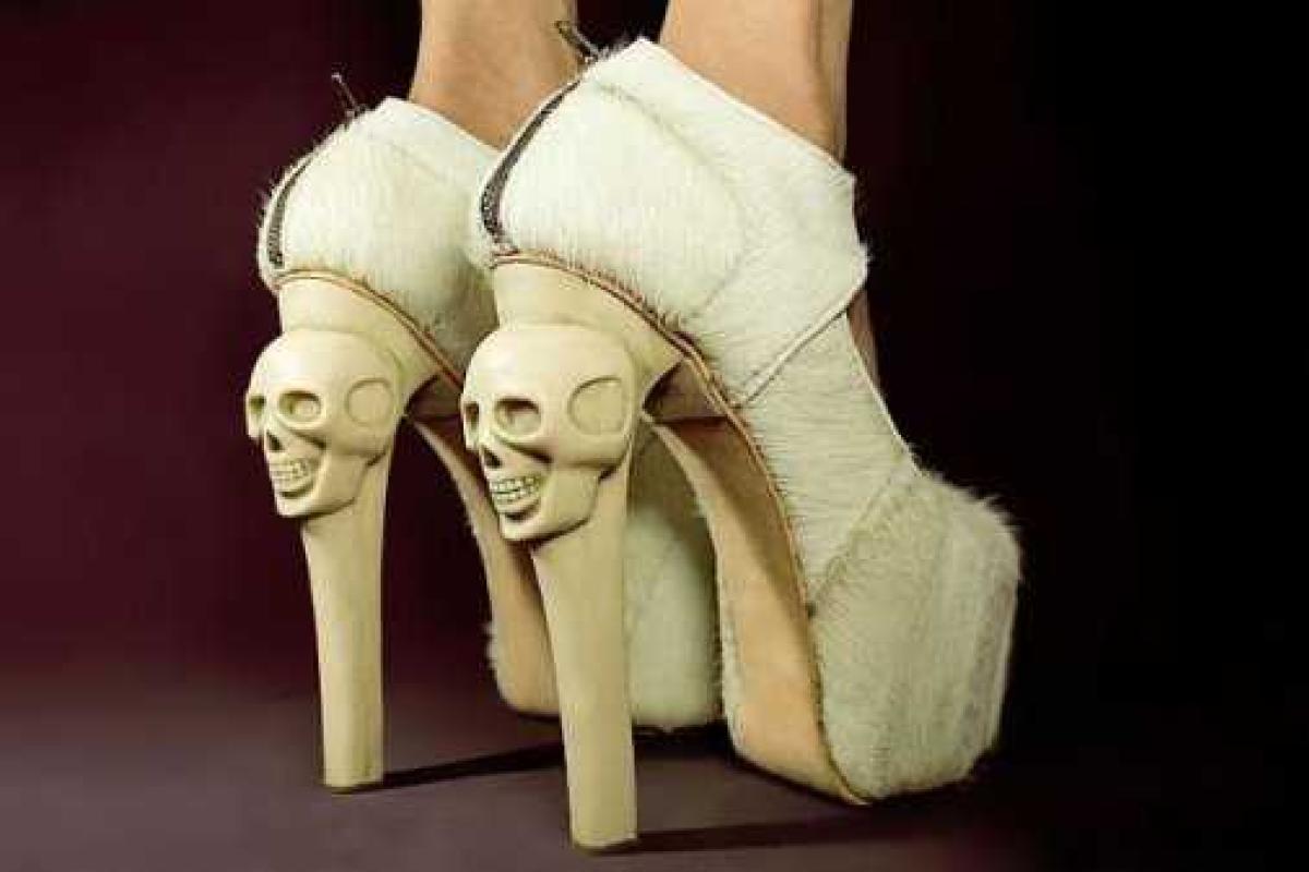 Необычная обувь молодого филиппинского дизайнера Необычная обувь молодого филиппинского дизайнера