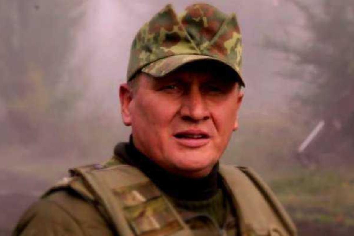 Командир батальона "ОУН": Украину ждет революция и свержение президента Порошенко Командир батальона "ОУН": Украину ждет революция и свержение президента Порошенко