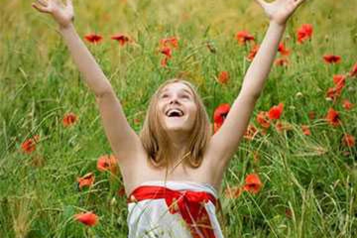 Опрос: в мае 2015 года на Востоке страны счастливыми себя чувствовали всего 38%