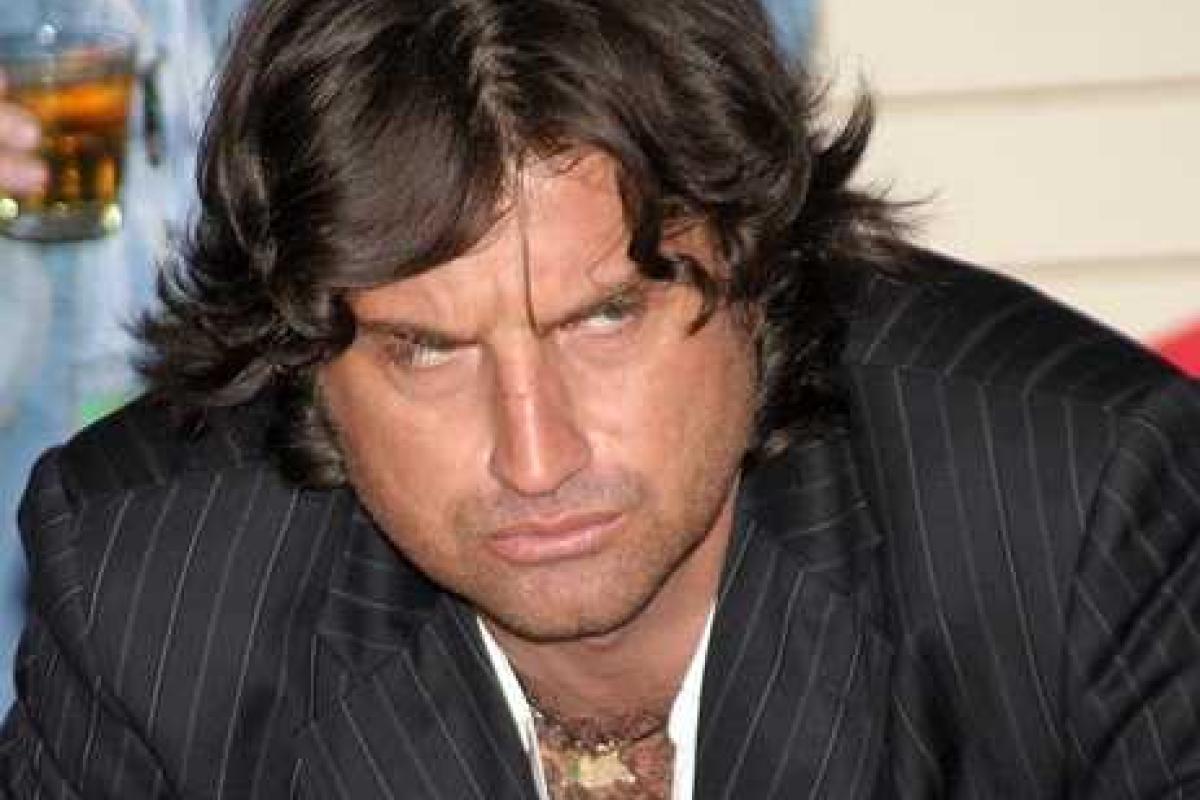 Отар Кушанашвили: Земфира больше не мой герой, она выставила свою страну посмешищем Отар Кушанашвили: Земфира больше не мой герой, она выставила свою страну посмешищем