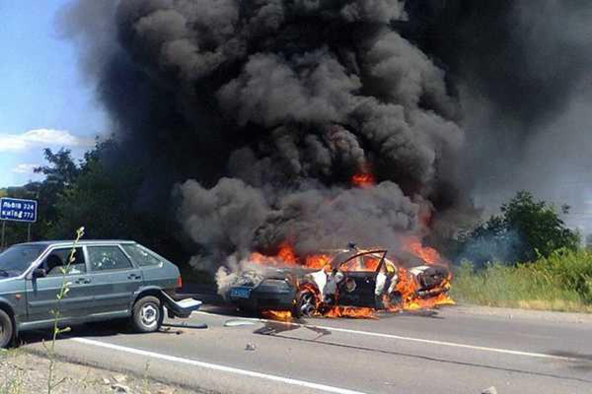 Мнение: Для чего так раздувают мукачевский конфликт Мнение: Для чего так раздувают мукачевский конфликт