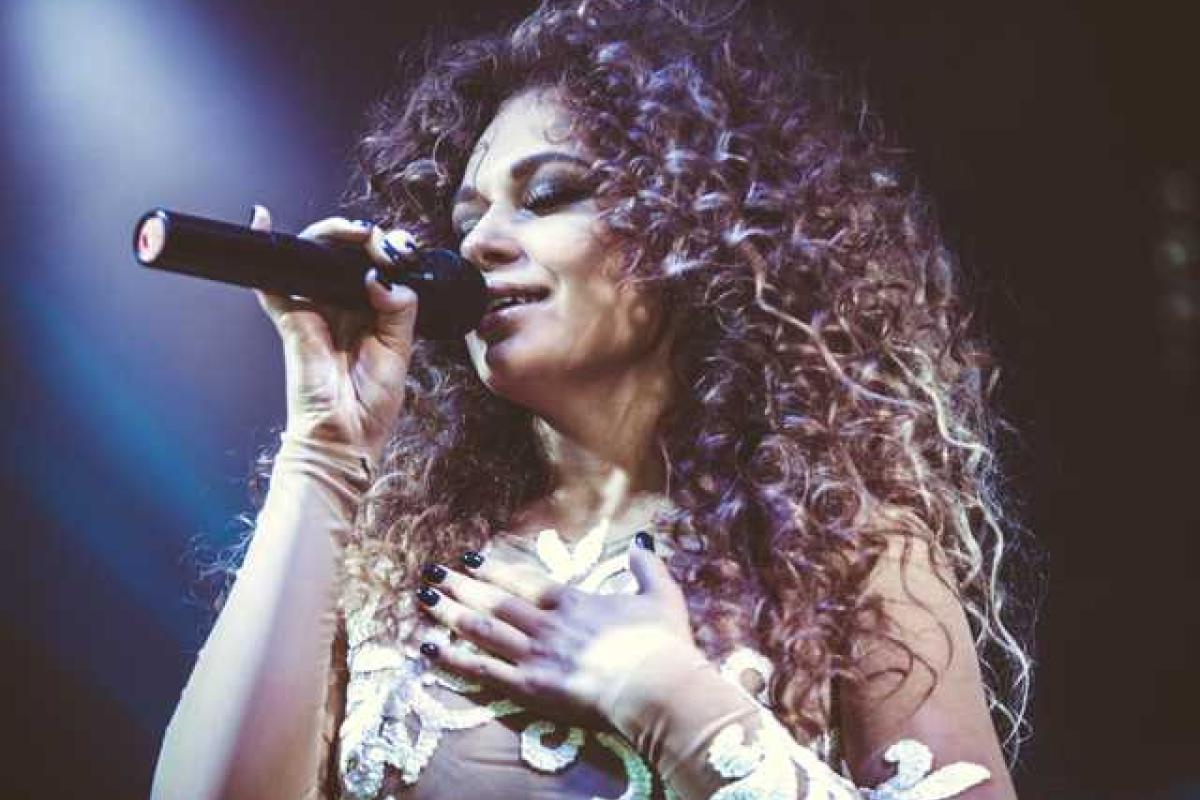 Певица Яна Соломко родила первенца