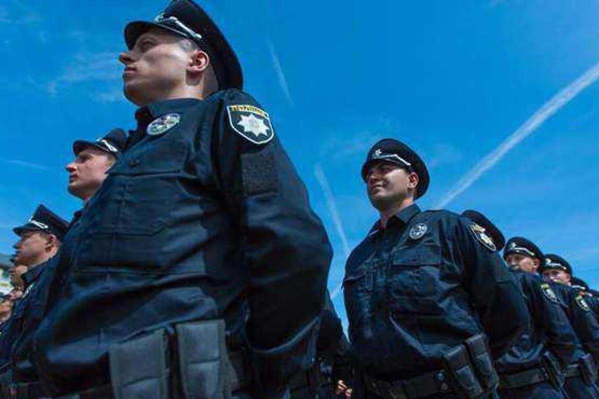 В Одессе продолжается набор в патрульную полицию, ждут инструкторов из Сан-Франциско и Калифорнии В Одессе продолжается набор в патрульную полицию, ждут инструкторов из Сан-Франциско и Калифорнии