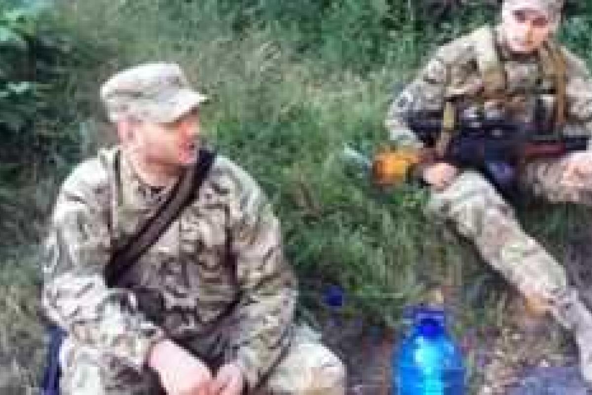 Заместитель Яроша: 2-х бойцов не захватили, они сдались сознательно, чтобы рассказать правду Заместитель Яроша: 2-х бойцов не захватили, они сдались сознательно, чтобы рассказать правду