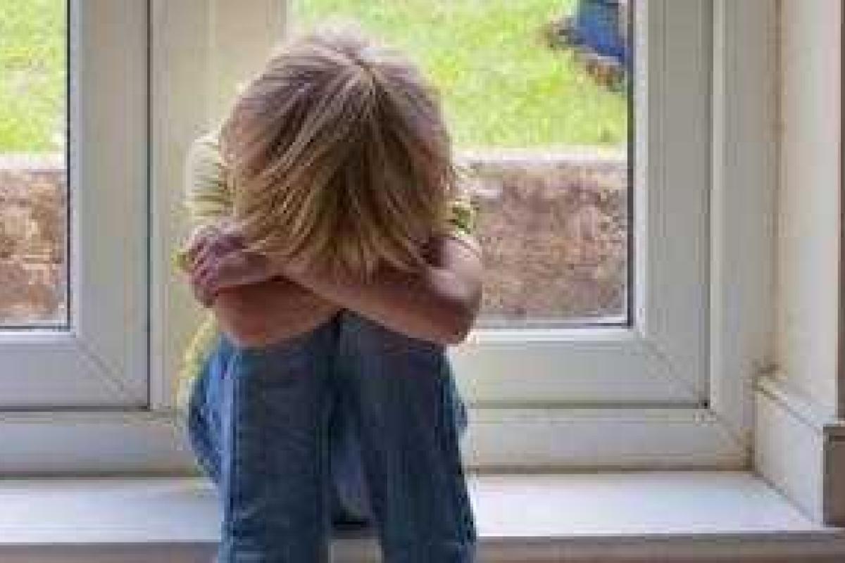 Прифронтовое детство: Интернатные сети затягивают "выгодных" детей Прифронтовое детство: Интернатные сети затягивают "выгодных" детей