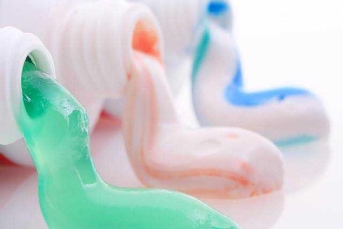 Полезные советы: Потрясающие способы использования зубной пасты Полезные советы: Потрясающие способы использования зубной пасты