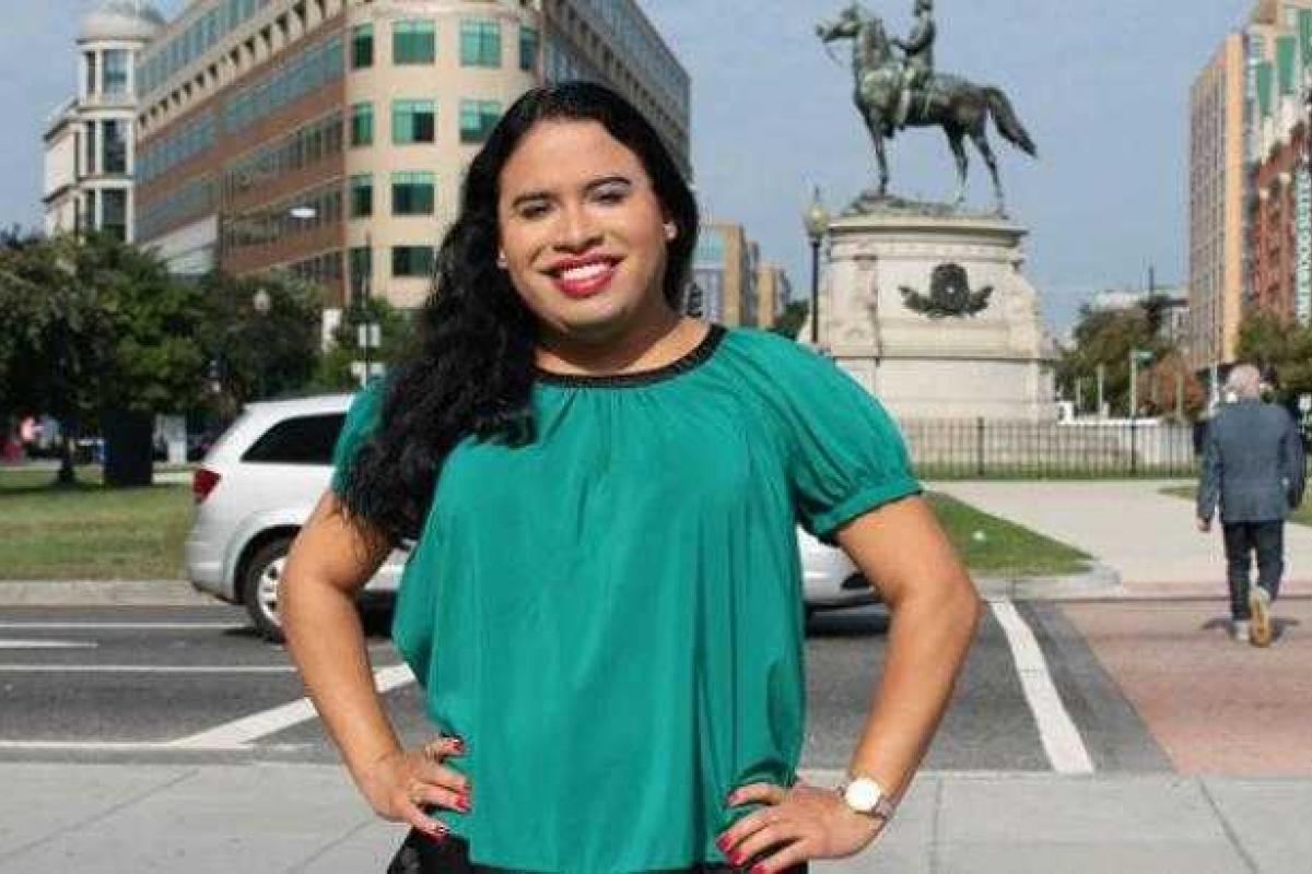 Американское ЛГБТ-сообщество ликует: в администрации Обамы получила должность сотрудница-трансгендер Американское ЛГБТ-сообщество ликует: в администрации Обамы получила должность сотрудница-трансгендер