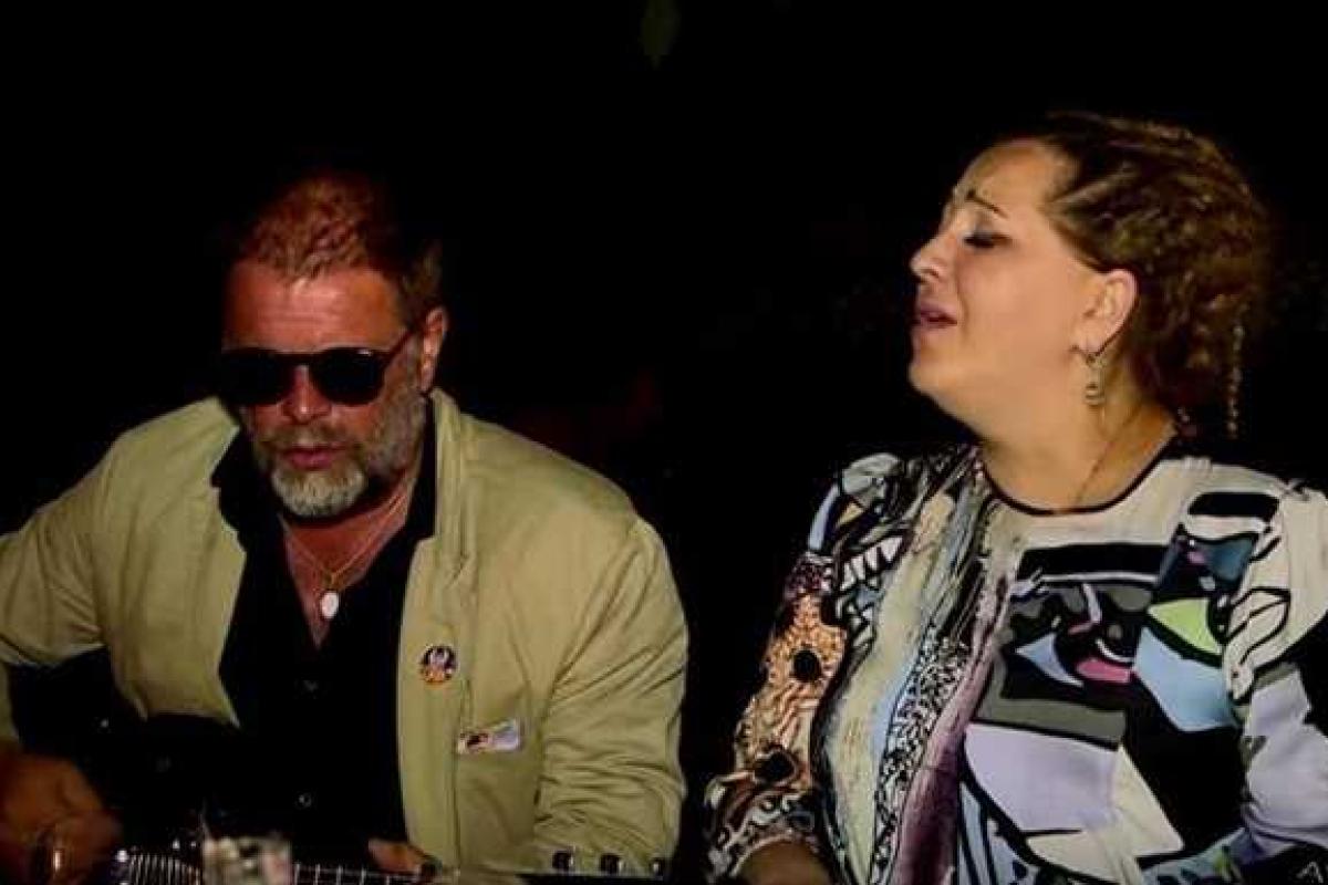 Дуэт Гребенщикова и Катамадзе "под украинским небом" пришелся по душе Саакашвили Дуэт Гребенщикова и Катамадзе "под украинским небом" пришелся по душе Саакашвили