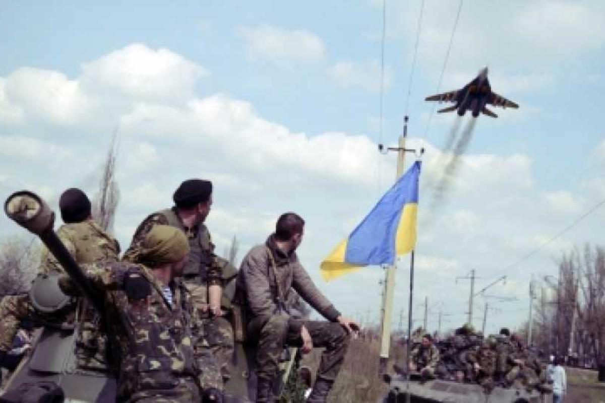 Радзиховский: Полноценной войны не хочет ни Россия, ни Украина, ни Европа Радзиховский: Полноценной войны не хочет ни Россия, ни Украина, ни Европа