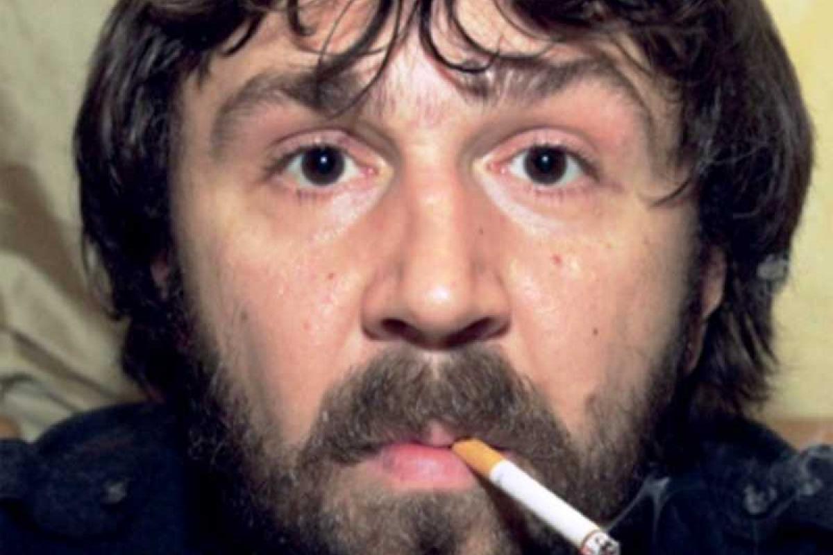 Шнуров: с уважением отношусь к государственным символам, но махать флагом Украины не стал бы Шнуров: с уважением отношусь к государственным символам, но махать флагом Украины не стал бы