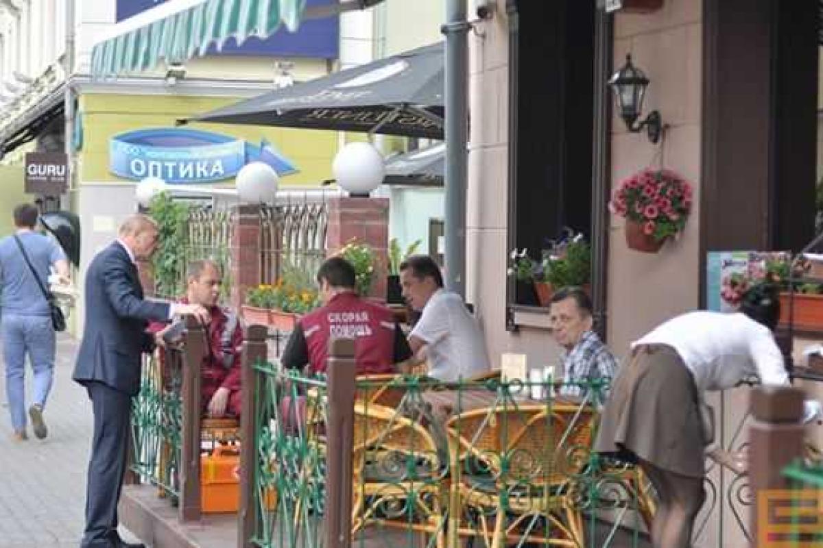 Не лезь поперед батька в пекло: соперник Лукашенко сильно отравился соком Не лезь поперед батька в пекло: соперник Лукашенко сильно отравился соком