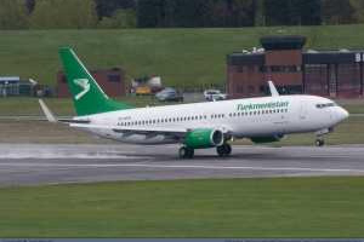 Украина временно отказалась от авиаперелетов в Туркменистан