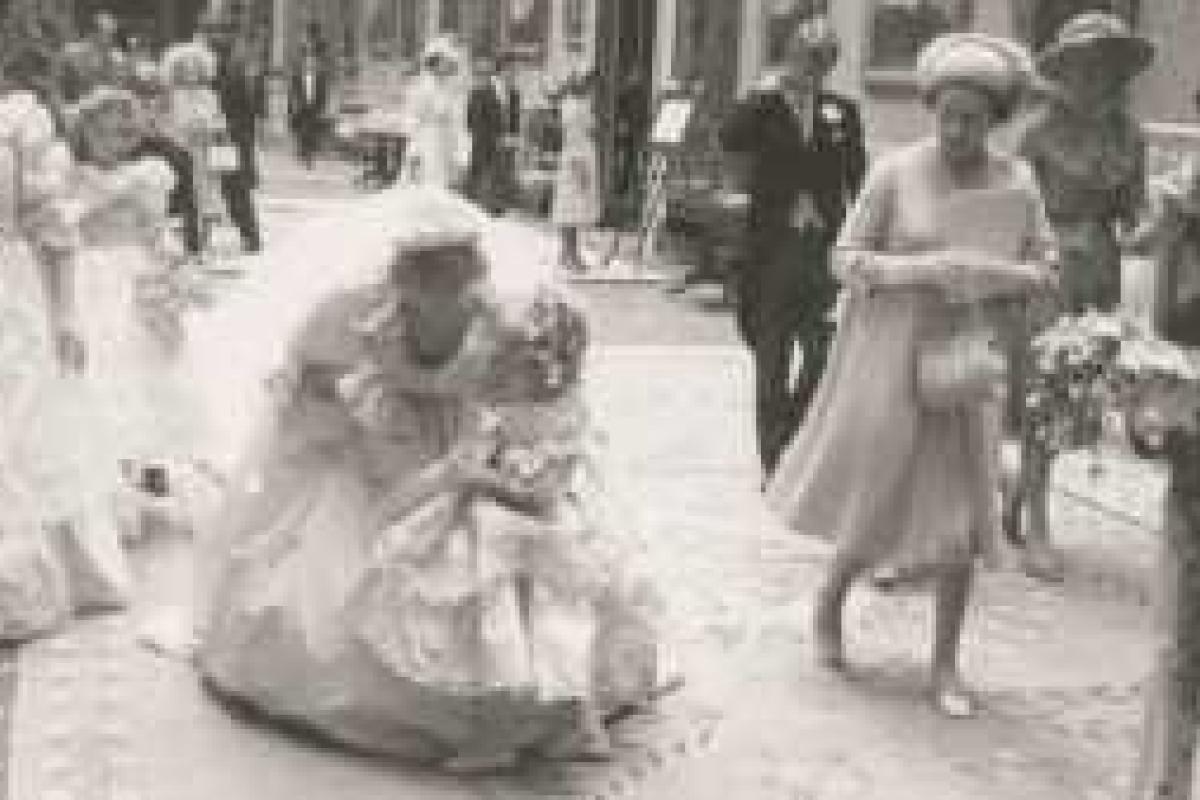 Эксклюзивные свадебные фото принцессы Дианы уйдут с молотка Эксклюзивные свадебные фото принцессы Дианы уйдут с молотка