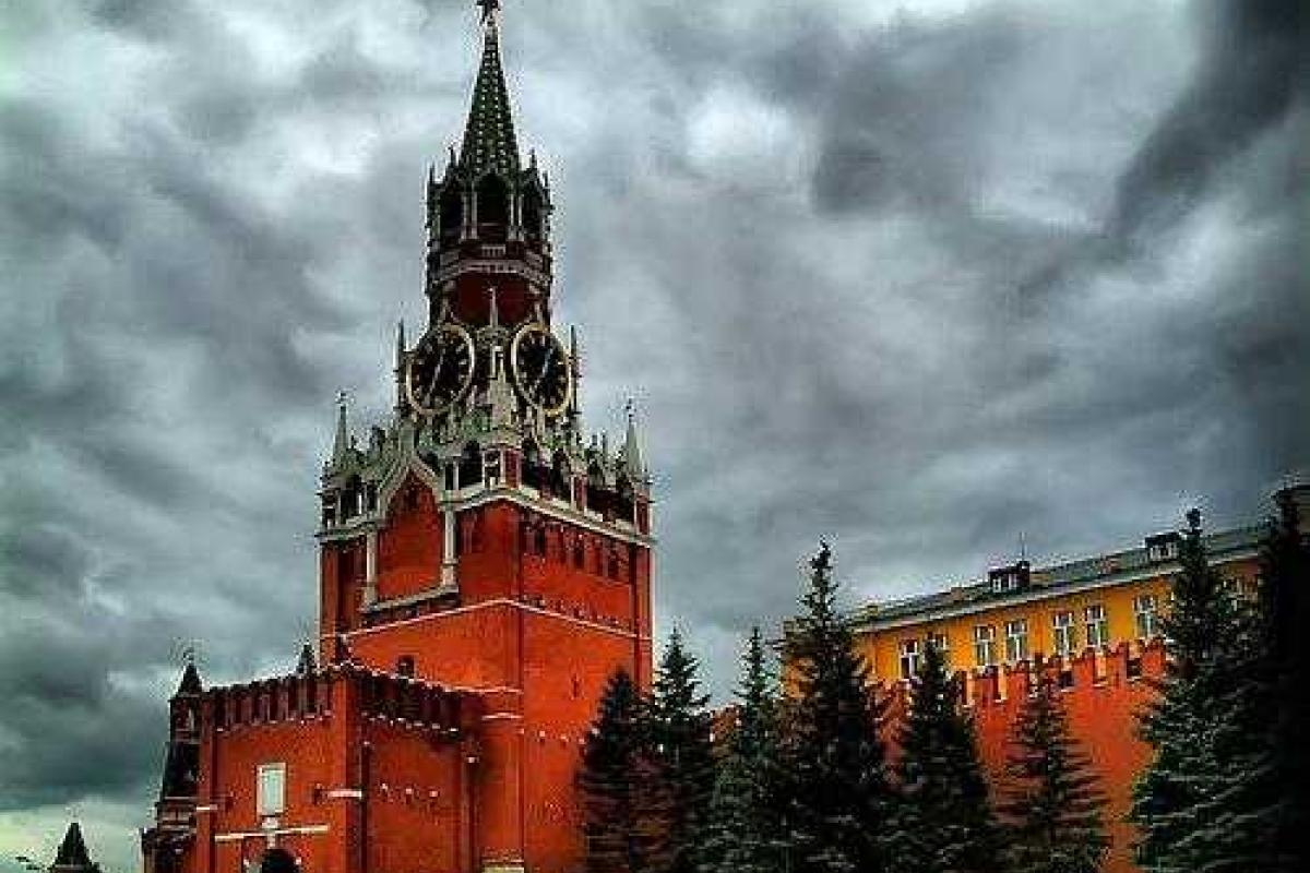 А.Сотник: Как вышвырнуть из Кремля потомков пьяной матросни? А.Сотник: Как вышвырнуть из Кремля потомков пьяной матросни?