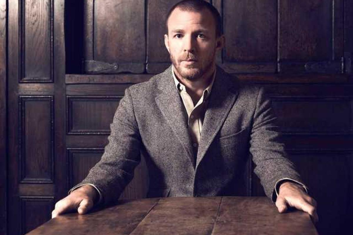 Гай Ричи: фотосессия полуобнаженного Путина помогла бы наладить отношения между Западом и Россией Гай Ричи: фотосессия полуобнаженного Путина помогла бы наладить отношения между Западом и Россией