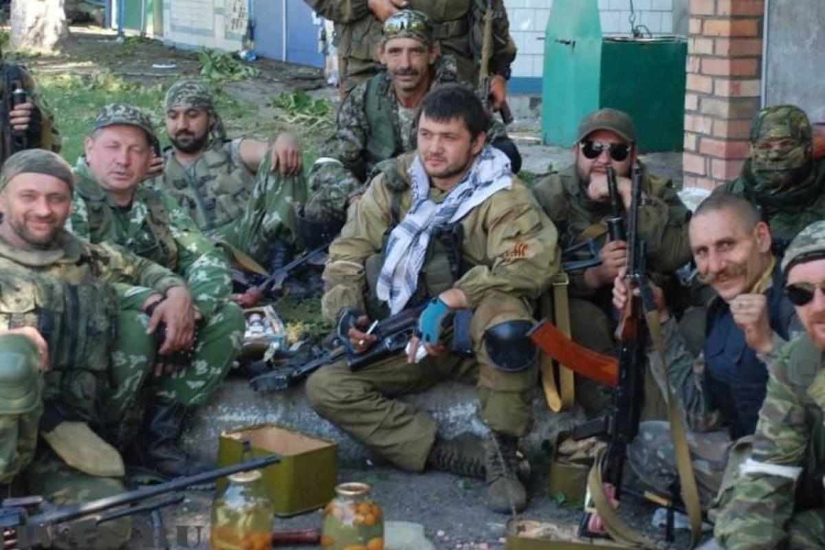 Командир ДРГ "Рязань" инсценировал собственную смерть и сбежал, боясь расправы "своих" - инсайдер Командир ДРГ "Рязань" инсценировал собственную смерть и сбежал, боясь расправы "своих" - инсайдер