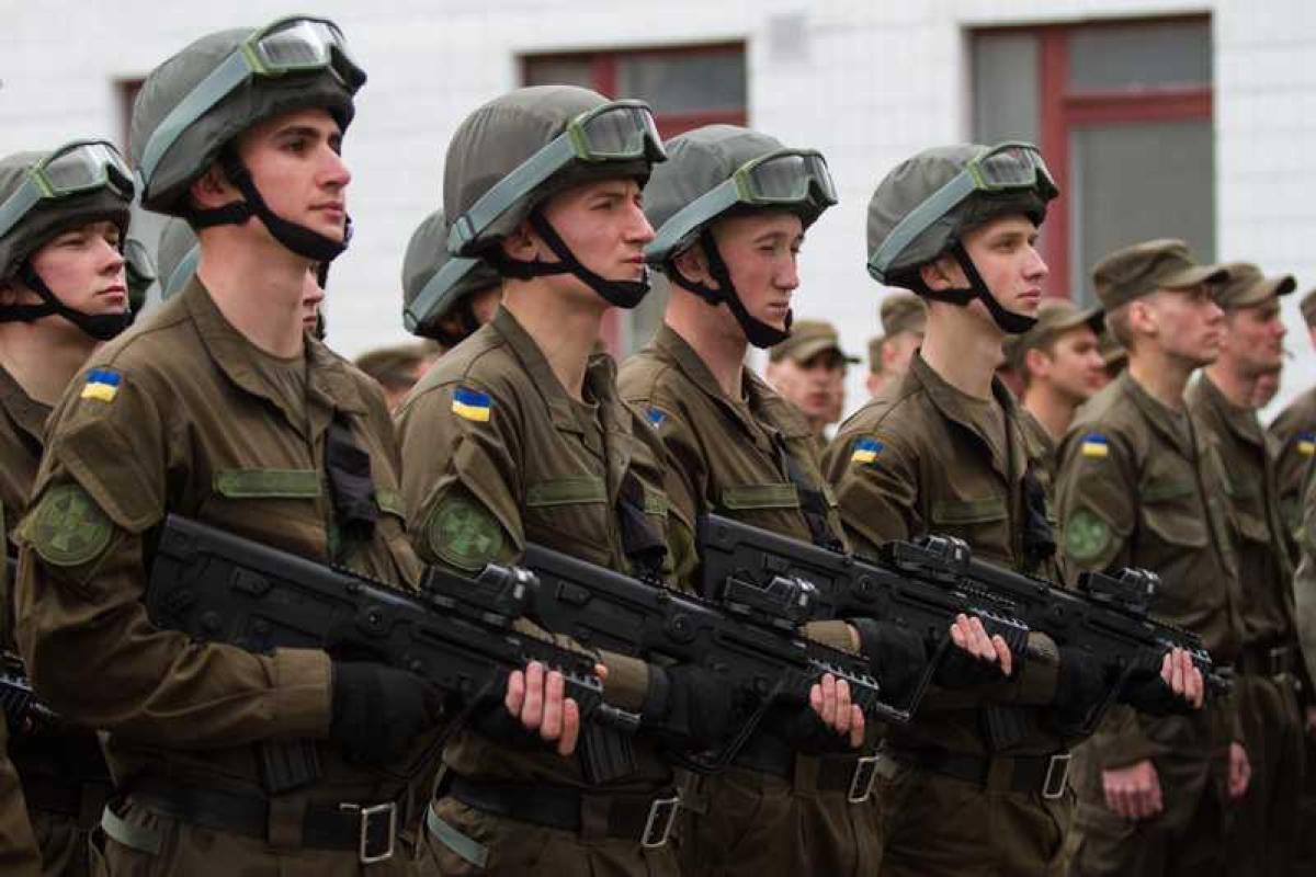 В Украине солдаты срочной службы будут получать двойную минимальную зарплату