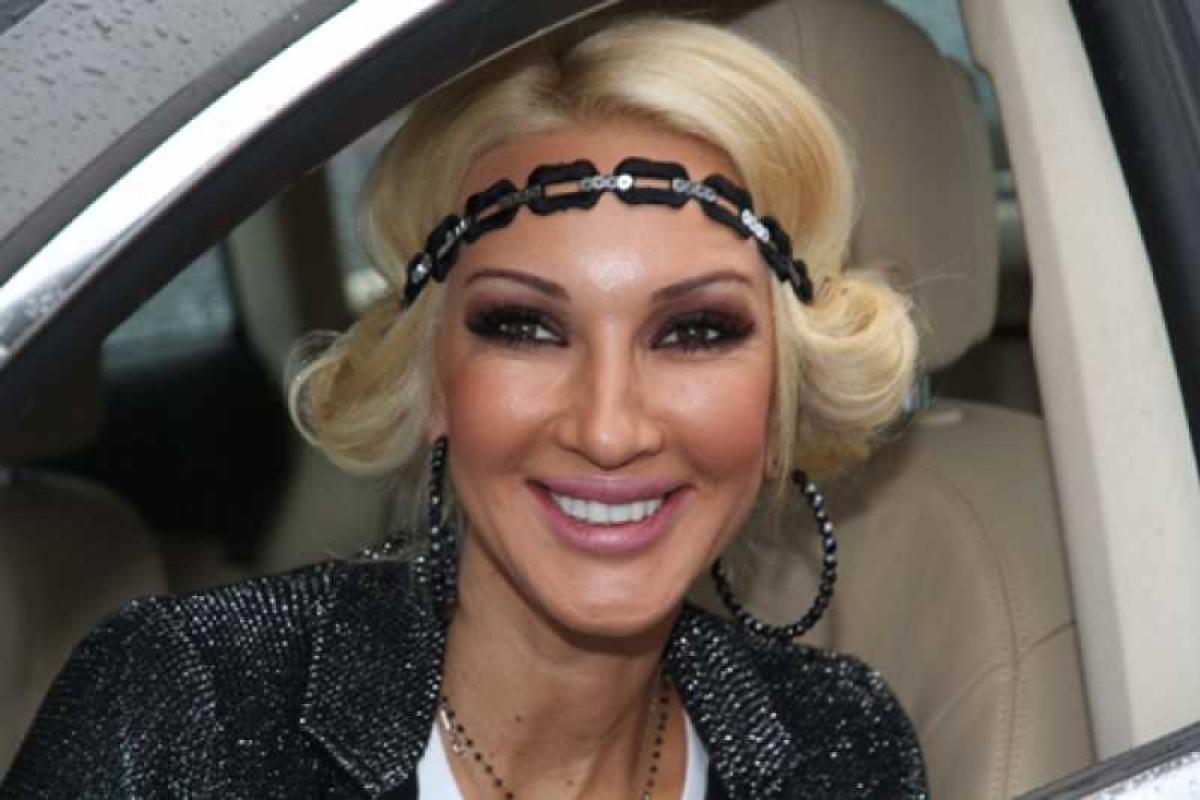 Телеведущая Лера Кудрявцева поделилась архивными фото из далекой юности