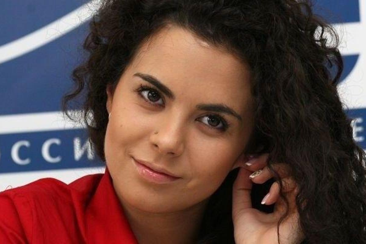 Поклонники в восторге от фотосессии в бикини постройневшей Насти Каменских