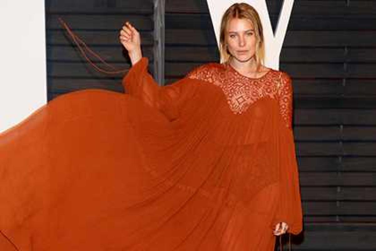 Правнучка Хемингуэя представила новый аромат духов от Chloe