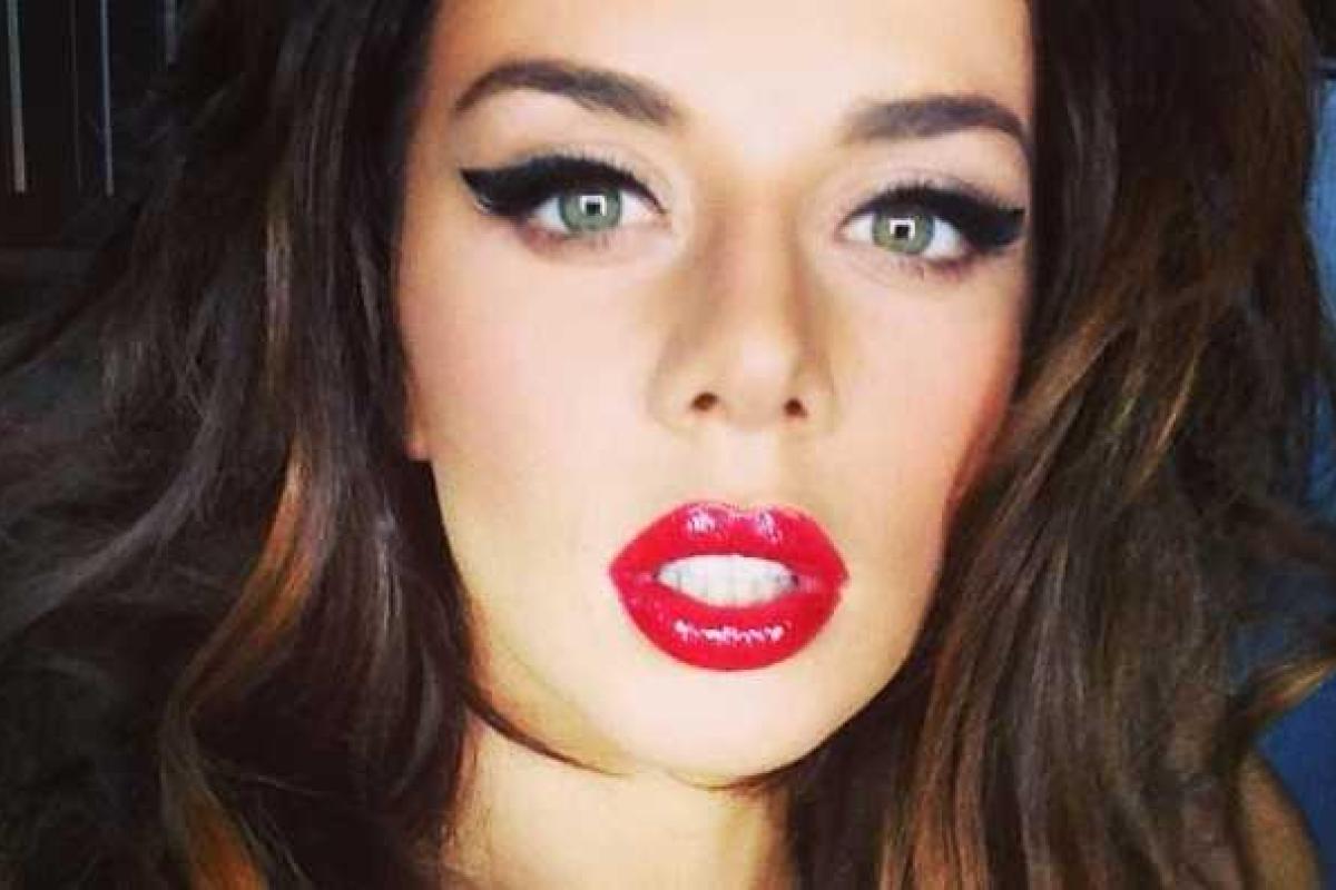 Седоковой не дают покоя лавры Волочковой: Анна села на шпагат Седоковой не дают покоя лавры Волочковой: Анна села на шпагат