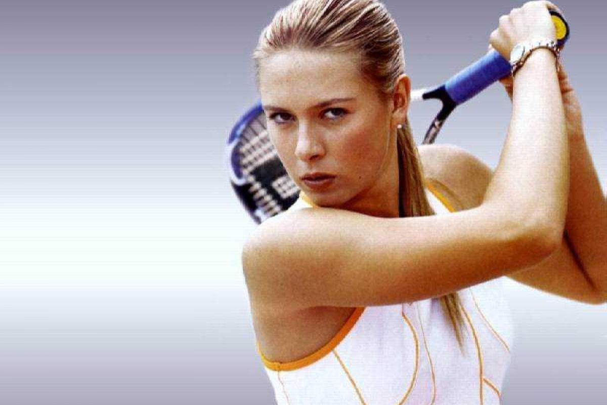 Мария Шарапова роскошно выглядела в Нью-Йорке на открытии магазина своих сладостей Мария Шарапова роскошно выглядела в Нью-Йорке на открытии магазина своих сладостей