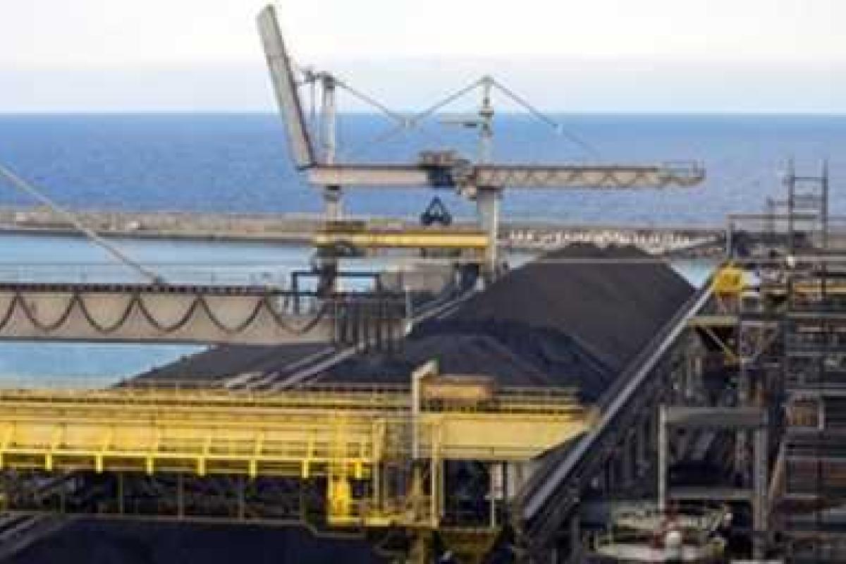 Украина заключает договор на поставку угля из ЮАР 