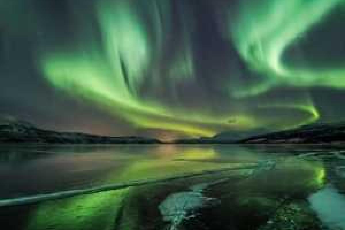 Завораживающее видео: северное сияние глазами астронавта из космоса Завораживающее видео: северное сияние глазами астронавта из космоса