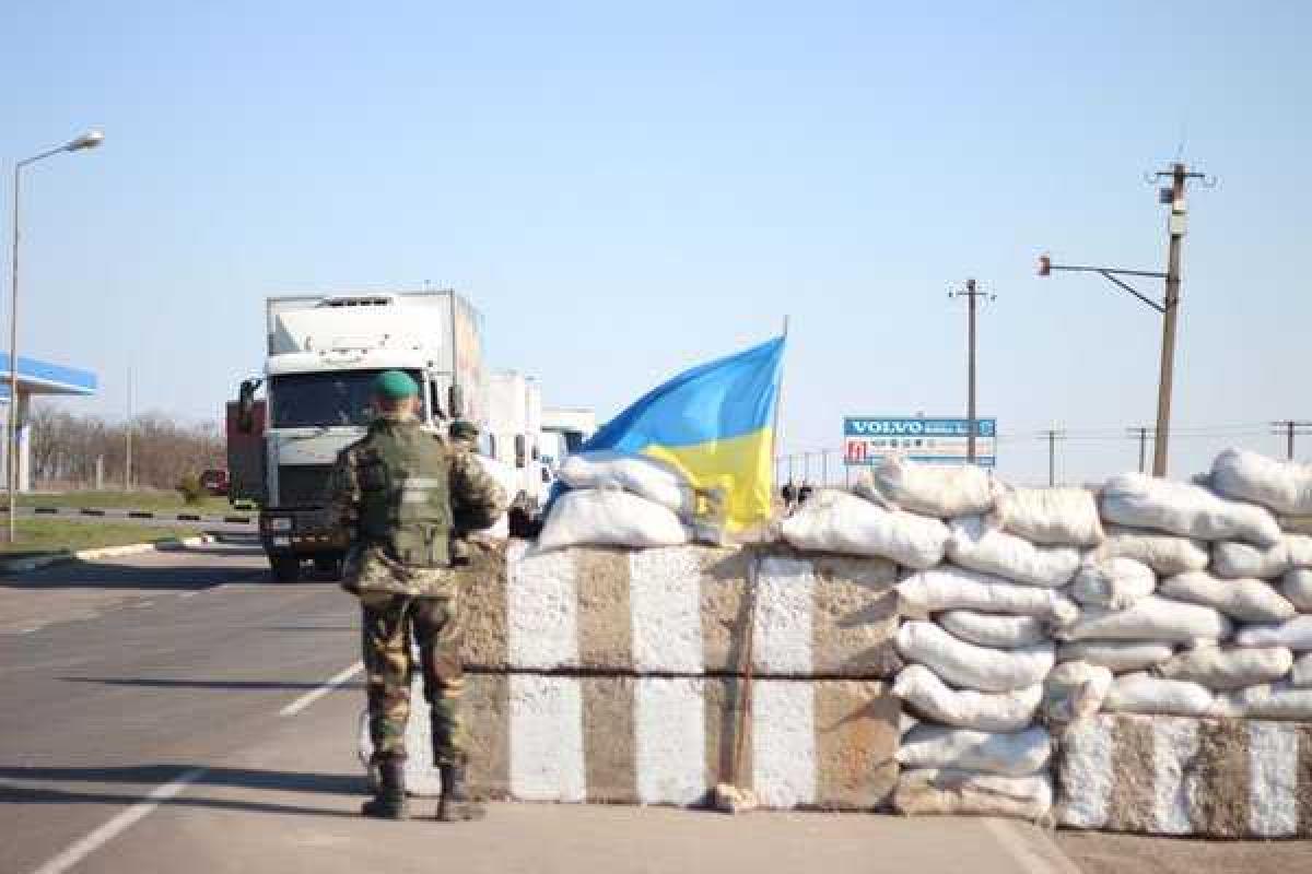 Решатся ли крымские "ополченцы" и "зеленые человечки" на прорыв блокады Крыма? Решатся ли крымские "ополченцы" и "зеленые человечки" на прорыв блокады Крыма?