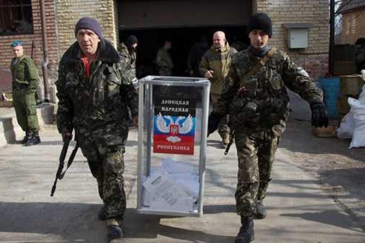 Если выборы в "ДНР" и "ЛНР" пройдут отдельно от украинских, это станет последним гвоздем в гроб мирных соглашений - дипломат